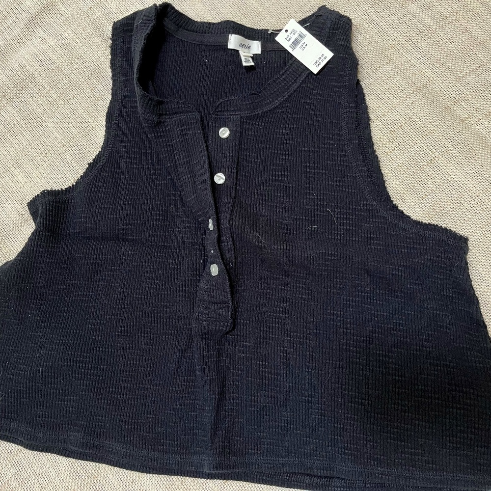 Aerie Sunspun Waffle Tank Top **New With Tags** NWT Size M Color Black
